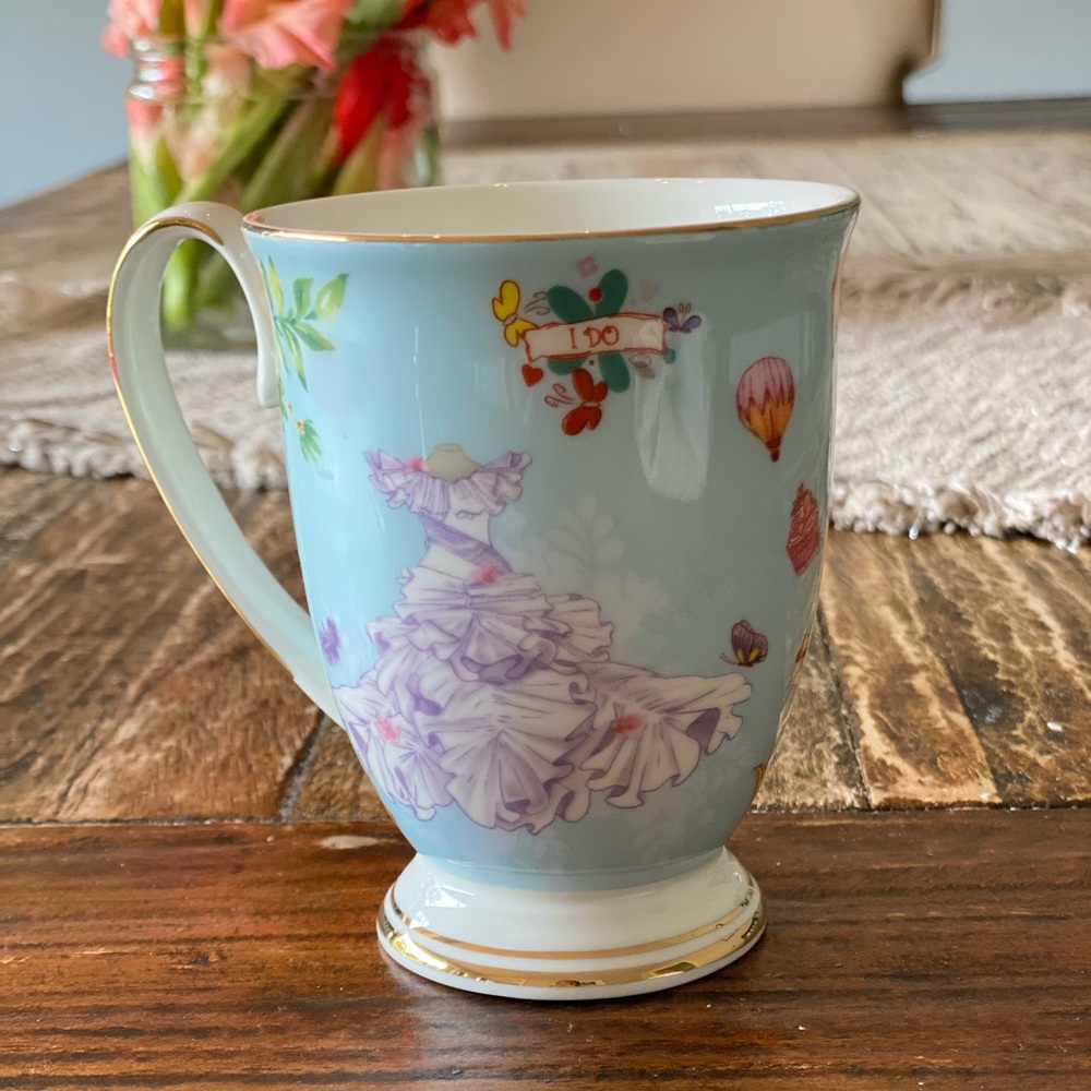 Vintage Tea Cup | Fine Bone China